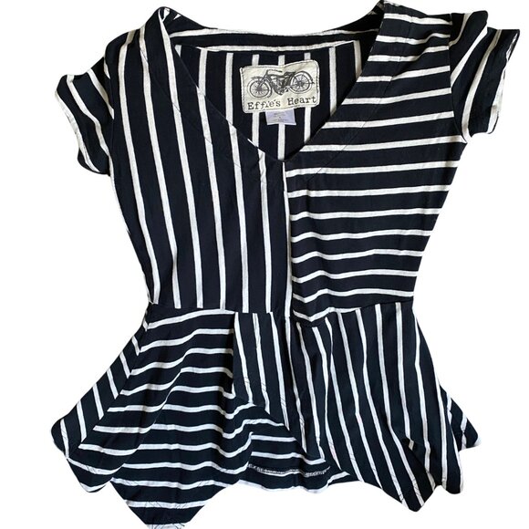 Effie's Heart Size Small Black & White Striped Asymmetrical Fit and Flare Top - Picture 13 of 13